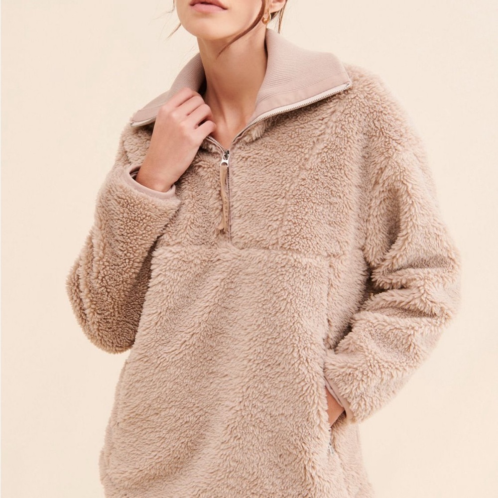 XS EUC Varley Stratton Beige Teddy Jacket